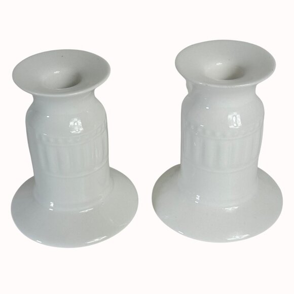 Oneida Taper Candle Ariel Holders Set Of 2 White Ceramic Simple Elegant Design - Picture 4 of 16